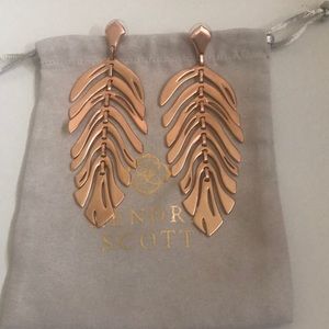 Kendra Scott Rose Gold Earrings